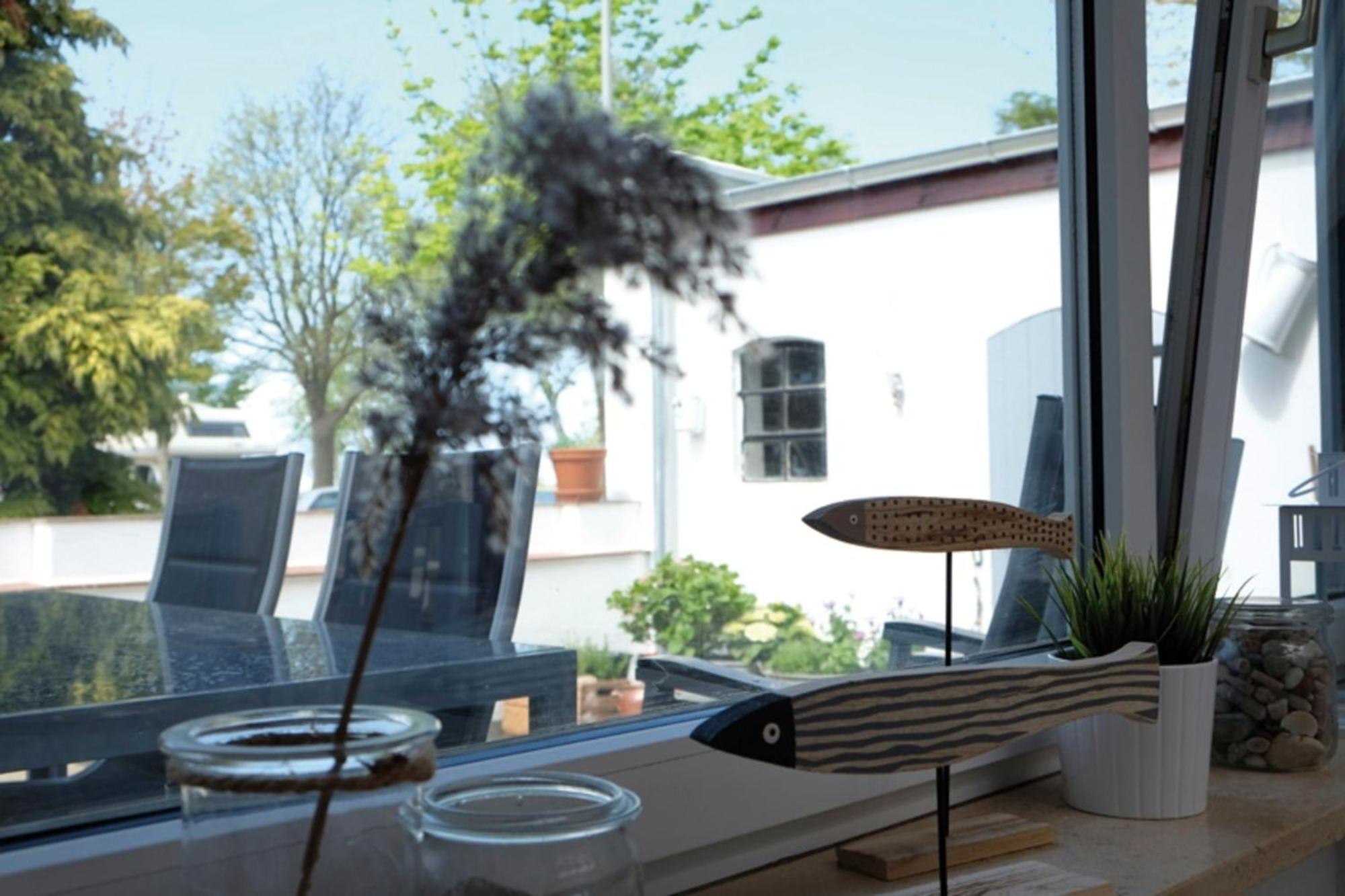 Haus Doris Villa Heiligenhafen Exteriör bild